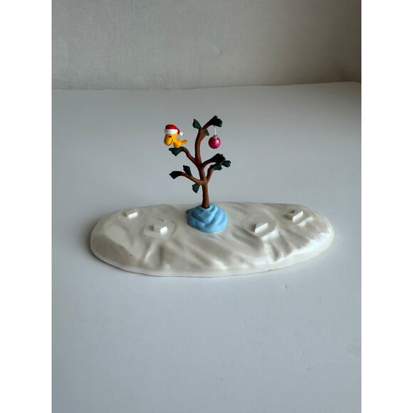 Vintage Hallmark 1995 Peanuts Snow Tabletop Display Base Christmas Woodstock - Picture 2 of 7